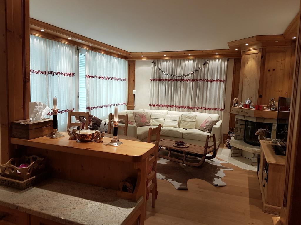 Appartement Clairiere Des Barzettes Avec Vue Magnifique Crans-Montana Kültér fotó